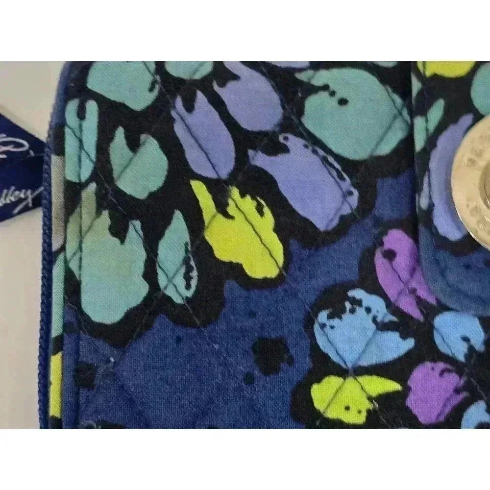 Vera Bradley Wallet Blue Multi - Picture 2 of 7